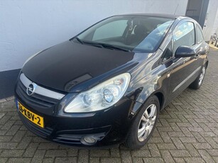 Opel Corsa 1.4-16V MOTOR LOOPT NIET GOED!