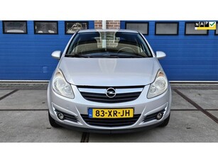 Opel Corsa 1.4-16V Enjoy *airco*