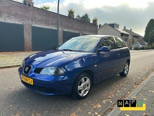 SEAT Ibiza 1.4-16V Stella ELEKT RAMEN,TREKHAAK,MET APK!