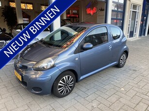 Toyota Aygo 1.0-12V Access AIRCO/NW APK 11-2025 (bj 2009)