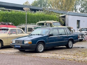 Volvo 740 2.3 GLE automaat in prachtige kleurstelling