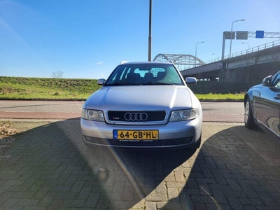 Audi A4 Avant 1.6