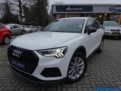 Audi Q3 1.5 35 TFSI 185PK Automaat Business Edition