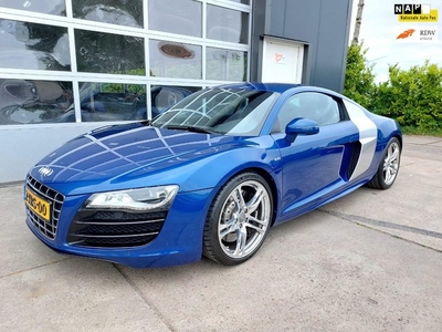 Audi R8 5.2 V10 FSI carbon