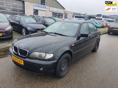 BMW 3-serie 316i Airco Bj:2005 NAP!