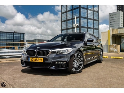 BMW 5-serie Touring 520d Executive M-Sport - Carbon Schwarz