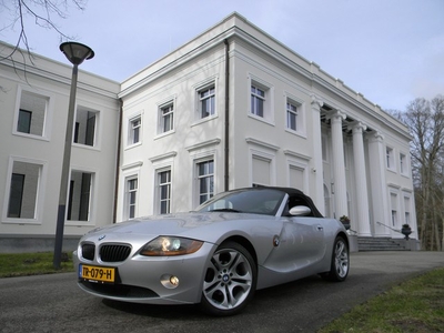 BMW Z4 CABRIO 2.5i S 6 CIL AUT, LEDER, NAVIGATIE (bj 2004)