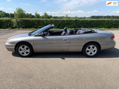 Chrysler Stratus 2.5i V6 LX Convertible