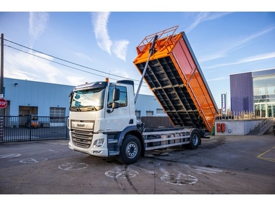 DAF CF 410-4x2 - 13 642 KM - 26m3 (bj 2019, automaat)