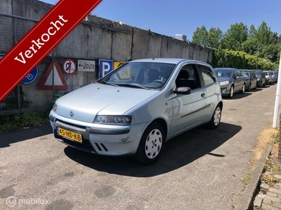 Fiat Punto 1.2 APK tot 08-11-2023 VERKOCHT