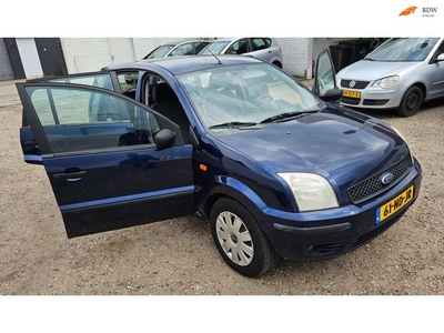 Ford Fusion 1.6-16V Trend NETJES AIRCO