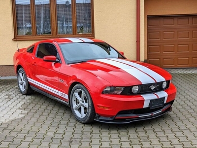 Ford USA - Mustang GT 5.0 Coyote V8 Race Red - 2012