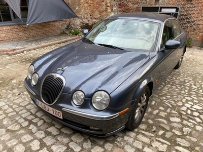 Jaguar S type automaat in heel goed staat