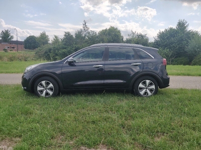 KIA Niro 2017 Dynamic met winterbanden en afn. trekhaak