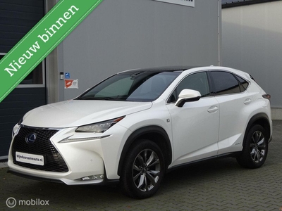 Lexus NX 300h AWD F Sport Aut. Pano, Dealer, Trekhaak, ACC