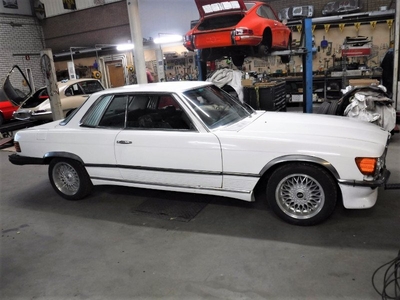 Mercedes-Benz 350SLC 1974 V8 3500cc 