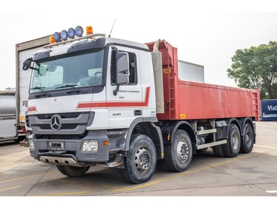 Mercedes-Benz ACTROS 3241 K -MP3-E5-Fire damage/dégâts du