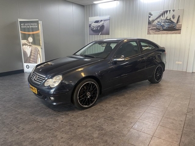 Mercedes-Benz C-Klasse Sportcoupé 200 K. (bj 2004)