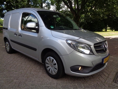 Mercedes-Benz Citan 111 CDI BlueEFFICIENCY (bj 2016)