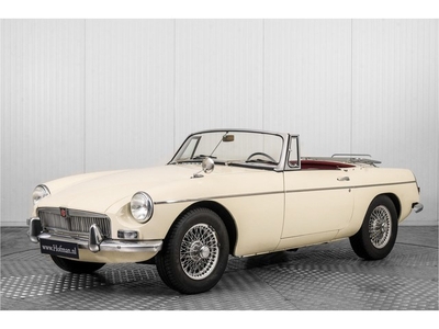 MG B 1.8 Roadster Lepeldeur (bj 1964)