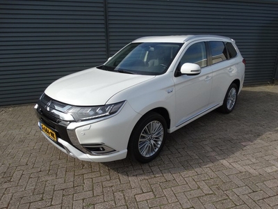 Mitsubishi Outlander 2.4 PHEV Intense