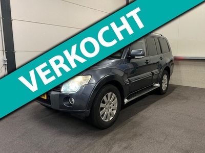 Mitsubishi Pajero 3.2 DI-D Instyle, 7 Zits (stoelen)