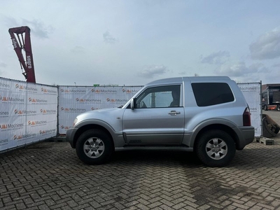 Mitsubishi PAJERO 3.2 DI GLS HRLS JJ1625