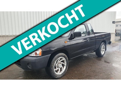 Nissan Pick-up 2.5 DTi King Cab AIRCO , MOTOR TIKT !!!