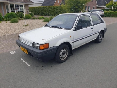 Nissan SUNNY 1.4 HB AUT zelfrijder invalide Ouxi V8 H9 V20