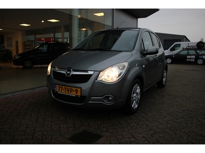 Opel Agila Benzine