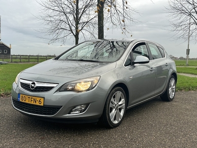 Opel Astra Benzine