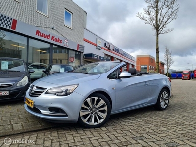 OPEL CASCADA 1.6 TURBO COSMO CABRIO / NL Auto / 200pk /