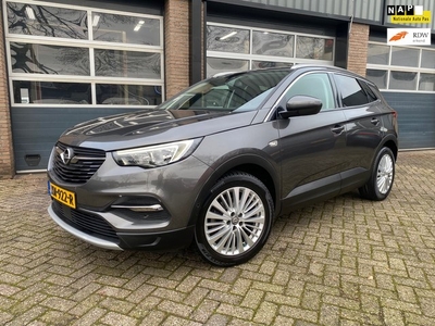 Opel Grandland X 1.2 Turbo Business Executive