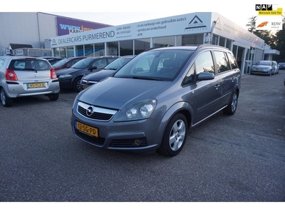 Opel Zafira 2.2 Executive,7 Persoons.