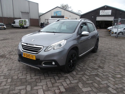 Peugeot 2008 1.2 VTi Allure Pack Premium Plus airc navi