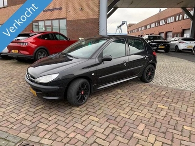 Peugeot 206 VERKOCHT!! VERKOCHT!!! Airco!!