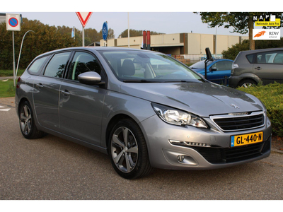 Peugeot 308 1.2 VTi PURETECH ALLURE/CLIMA AIRCO/CRUISE CONTROL/NAVIGATIE/GLAZEN PANORAMADAK/TREKHAAK/ISOFIX/LM-VELG/NAP/nieuwe APK