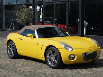 Pontiac Pontiac solstice convert.