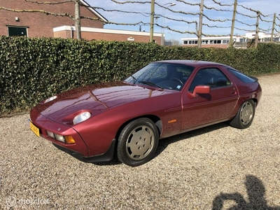 Porsche 928 4.7 S Coupé