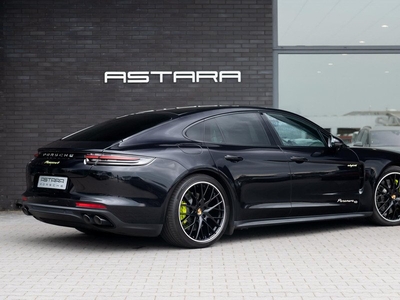 Porsche Panamera 4 E-Hybrid 10 Years Edition