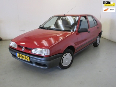 Renault 19 1.4 RL, 5 Drs Youngtimer. N.a.p.,1 jaar garantie!