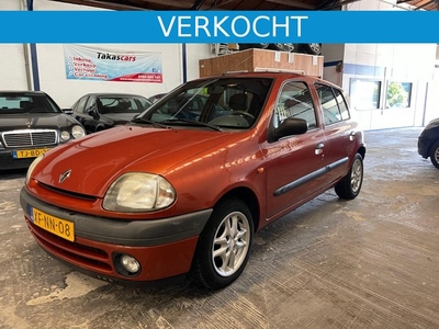 Renault Clio RT 1.4 Kanteldak Elektrische ramen NETTE