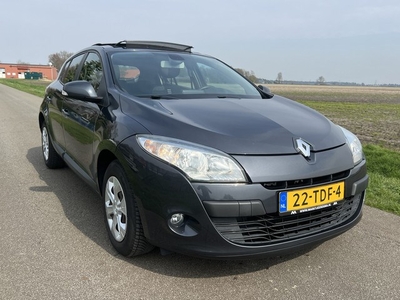 Renault Mégane 1.6 Expression NAVI / SCHUIFDAK / ECC /