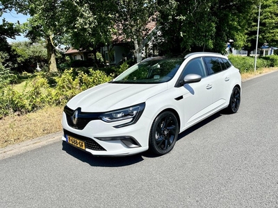 Renault Mégane Estate 1.6 TCe GT 205PK 4Control•Pano•