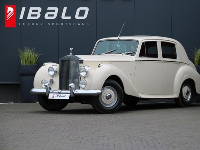 Rolls-Royce Silver Dawn 4.6 6-cilinder | 1953 | Automaat | Slechts 7.951km | BTW-Auto |