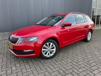 Skoda Octavia Combi 1.6 TDI Greentech Clever Edition/