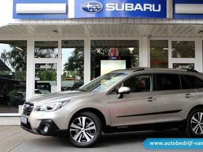 Subaru Outback 2.5 CVT Premium * Trekhaak * Navigatie