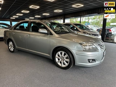 Toyota Avensis 1.8 VVTi Luna Youngtimer! Origineel