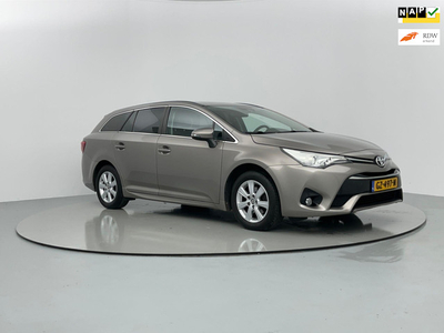 Toyota Avensis Touring Sports 1.8 VVT-i Aspiration Automaat Camera Trekhaak Nederlandse Auto