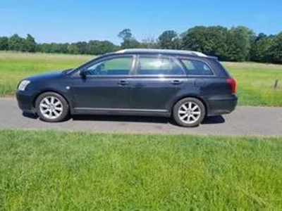 Toyota Avensis wagon 1.8 VVTi Linea Luna (bj 2006)